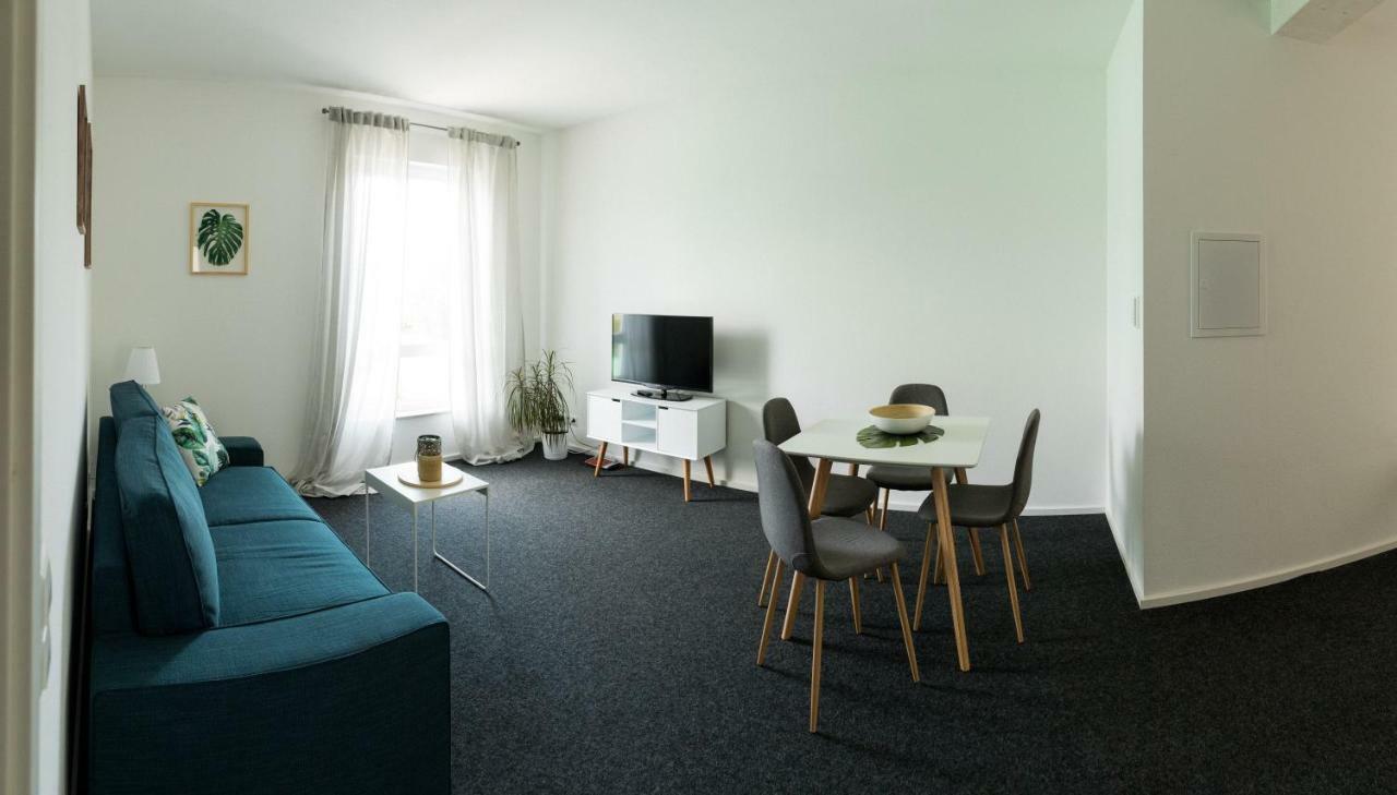 Ferienwohnung Kira In Φριντρισχάφεν Εξωτερικό φωτογραφία
