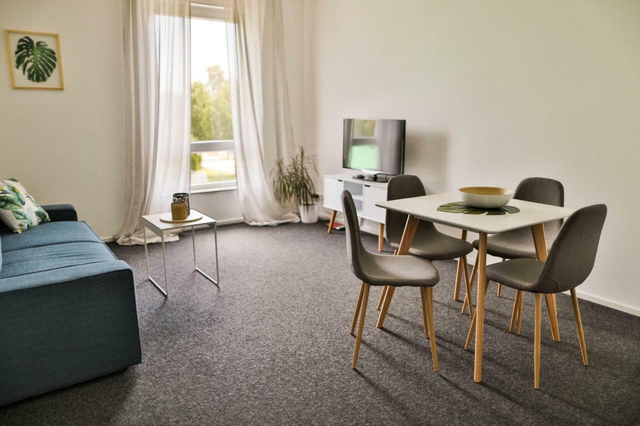 Ferienwohnung Kira In Φριντρισχάφεν Εξωτερικό φωτογραφία
